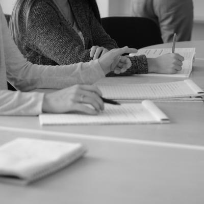 réunion avec prise de notes